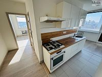 Most, pronájem zrekonstruovaného bytu 3+1/3xbalkón, ul. M. G. Dobnera, 62,67 m2, OV