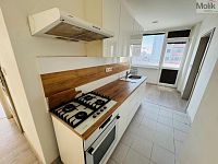 Most, pronájem zrekonstruovaného bytu 3+1/3xbalkón, ul. M. G. Dobnera, 62,67 m2, OV - Foto 3