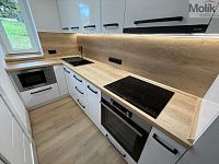 Pronájem bytu 3 + 1 s balkónem, ul. Májová, Meziboří u Litvínova, 61 m2