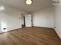 Pronájem bytu 3 + 1 s balkónem, ul. Májová, Meziboří u Litvínova, 61 m2 - Foto 9