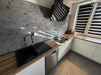 Byt 3+1+B, ul. Lidická - Foto 7