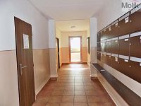 Prodej bytu 3+1 s lodžií v Teplicích, ulice Trnovanská, 74 m2 - DSCN8967a.jpg