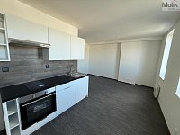 Byt 1+kk, ul. Žižkovo náměstí, Chomutov - WhatsApp Image 2026-04-24 at 14.04.33 (2).jpeg