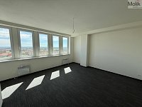 Byt 3+kk, ul. Žižkovo náměstí, Chomutov - WhatsApp Image 2026-04-24 at 13.43.00 (1).jpeg