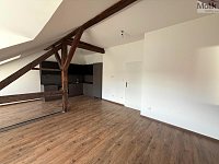 Byt 2+kk, ul. 28. října, Chomutov - WhatsApp Image 2026-04-27 at 13.26.22 (2).jpeg