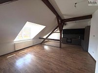 Byt 2+kk, ul. 28. října, Chomutov - WhatsApp Image 2026-04-27 at 13.26.22 (3).jpeg