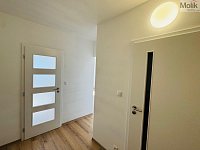Most, pronájem nově zrekonstruovaného bytu 2+kk, ul. Jaroslava Ježka, 40 m2, osobní vl. - IMG_2301.jpeg