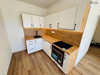 Most, pronájem nově zrekonstruovaného bytu 2+kk, ul. Jaroslava Ježka, 40 m2, osobní vl. - IMG_2304.jpeg