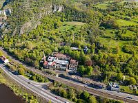 Komerční nemovitost, Povrly - Neštědice - DJI_20260428092525_0175_D.jpg