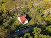 Prodej RD o dispozice 2x 3+1 rozlohe pozemku 802 m2 Všestary u Říčan , obec Stránčice