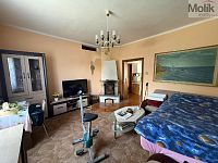Prodej rodinného domu s dvěma bytovými jednotkami, s garáží a zahrádkou, ul. Fügnerova, Bílina,315m2 - stažený soubor (13).jpg