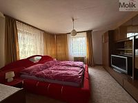 Prodej rodinného domu s dvěma bytovými jednotkami, s garáží a zahrádkou, ul. Fügnerova, Bílina,315m2 - stažený soubor (21).jpg
