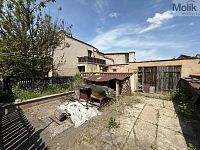 Prodej rodinného domu s dvěma bytovými jednotkami, s garáží a zahrádkou, ul. Fügnerova, Bílina,315m2 - stažený soubor (30).jpg