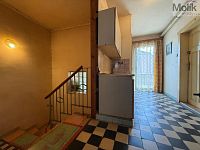 Prodej rodinného domu s dvěma bytovými jednotkami, s garáží a zahrádkou, ul. Fügnerova, Bílina,315m2 - stažený soubor (41).jpg