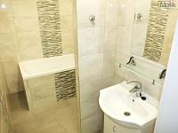 Prodej zrekonstruovaný byt 2+1 balkon, ploch 59 m2, vyhledávaná lokalita, Chomutov, Bezručova - DSCF8636.JPG