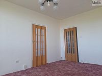 Prodej zrekonstruovaný byt 2+1 balkon, ploch 59 m2, vyhledávaná lokalita, Chomutov, Bezručova - IMG-20260528-WA0007.jpg