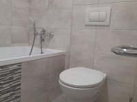 Prodej zrekonstruovaný byt 2+1 balkon, ploch 59 m2, vyhledávaná lokalita, Chomutov, Bezručova - IMG-20260528-WA0016 (1).jpg
