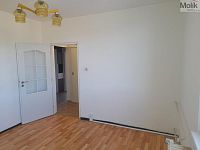Prodej zrekonstruovaný byt 2+1 balkon, ploch 59 m2, vyhledávaná lokalita, Chomutov, Bezručova - IMG-20260528-WA0021.jpg