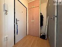 Pronájem bytu 1kk, ul. Jana Kubelíka, Most, 27 m2 - stažený soubor (5).jpg