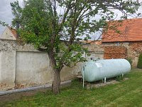 Prodej zateplený dvojgenerační RD, částečně podsklepený celková plocha 880 m2, Vadkovice - DSCF8789.JPG