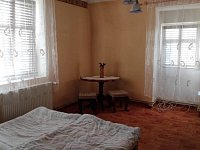 Prodej zateplený dvojgenerační RD, částečně podsklepený celková plocha 880 m2, Vadkovice - IMG-20260521-WA0006 (1).jpg