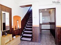 Prodej rodinného domu 96m2 s garáží a pozemkem 280 m2 v Palackého ulici v Dubí - DSCN9088a.jpg