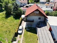 Prodej rodinného domu 96m2 s garáží a pozemkem 280 m2 v Palackého ulici v Dubí - dum2.JPG
