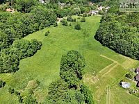Zemědělská usedlost s pozemky 29.804 m2 v Dubí Běhánkách, v ulici Dlouhá - DJI_20260525141320_0149_Da.jpg