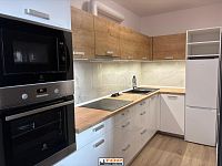 Pronájem zrekonstruovaného bytu 2+kk, ul. Na Příkopech, Chomutov - IMG-20260404-WA0015.jpg