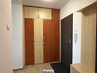 Pronájem zrekonstruovaného bytu 2+kk, ul. Na Příkopech, Chomutov - IMG-20260404-WA0042.jpg