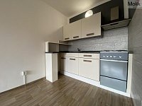 Pronájem bytu 2+kk, 40,15 m2, ul. Jaroslava Haška, Most - Kuchyňský kout