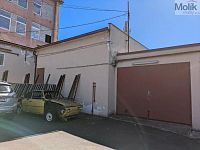 K pronájmu obchodní/skladovací prostory o velikosti 70 m2, Teplice, ul. Thámova 1052/26 - PXL_20260525_135859737.MP.jpg