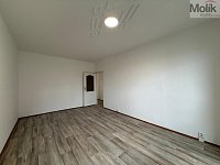Pronájem bytu 2 + 1 s lodžií, ul. Pionýrů, Most, 54 m2 - stažený soubor (5).jpg