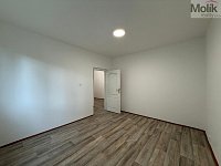 Pronájem bytu 2 + 1 s lodžií, ul. Pionýrů, Most, 54 m2 - stažený soubor (9).jpg