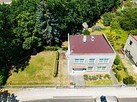 Dvougenerační rodinný dům s garáží v prestižní lokalitě u Kamencového jezera a lesoparku - DJI_20260619134312_0327_D.jpg