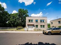 Dvougenerační rodinný dům s garáží v prestižní lokalitě u Kamencového jezera a lesoparku - foto 2.jpg