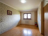 Rodinný dům 4kk, ul. Husova, obec Kovářská - DSC09373.jpg