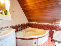 Rodinný dům 4kk, ul. Husova, obec Kovářská - DSC09389.jpg