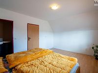 Rodinný dům 4kk, ul. Husova, obec Kovářská - DSC09400.jpg