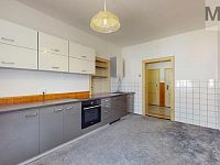Rodinný dům v TOP lokalitě, ul. Vaníčkova, Chomutov - 6-Vanickova-05222025_213640.jpg