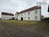 Prodej rodinného domu se zahradou 782 m2, obec Kozly u Loun