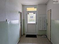 K prodeji byt 1+1 (35 m2) ulice Za Chlumem 762, Bílina - PXL_20260701_140951917.jpg