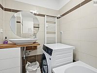 Prodej bytu 3+kk+parkovací stání, OV, 66 m2, ul. Spojovací, Milovice - Mladá - DSC04916.jpg