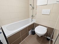 Prodej bytu 3+kk+parkovací stání, OV, 66 m2, ul. Spojovací, Milovice - Mladá - DSC04931.jpg