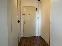 Pronájem bytu 1+1+B, OV, 38 m2, Chomutov, ulice Kundratická - d2228eb1-d019-4f4b-8b2e-46d67e1adae7.JPG