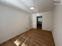 Prodej bytu 3 + 1 s balkónem, ul. Okružní, Meziboří u Litvínova, 60 m2 - stažený soubor (13)