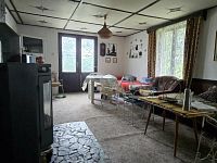 Prodej chaty na polosamotě v obci Tis u Blatna, balkon, krásná příroda - 20260717_095149