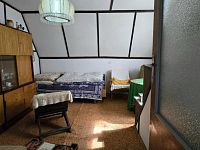 Prodej chaty na polosamotě v obci Tis u Blatna, balkon, krásná příroda - 20260717_095337