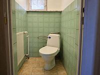 Prodej rodinného domu 5+1 s garáží, pergolou, tepelným čerpadlem a fotovoltaikou v Dobkovicích - file_000000001cd4820aabd44198c3917a57