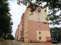 Pronájem bytu 2+kk, 40,15 m2, ul. Jaroslava Haška, Most - Pohled na dm